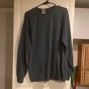 Gildan Men's Charcoal Long Sleeve Tee size large 12:29